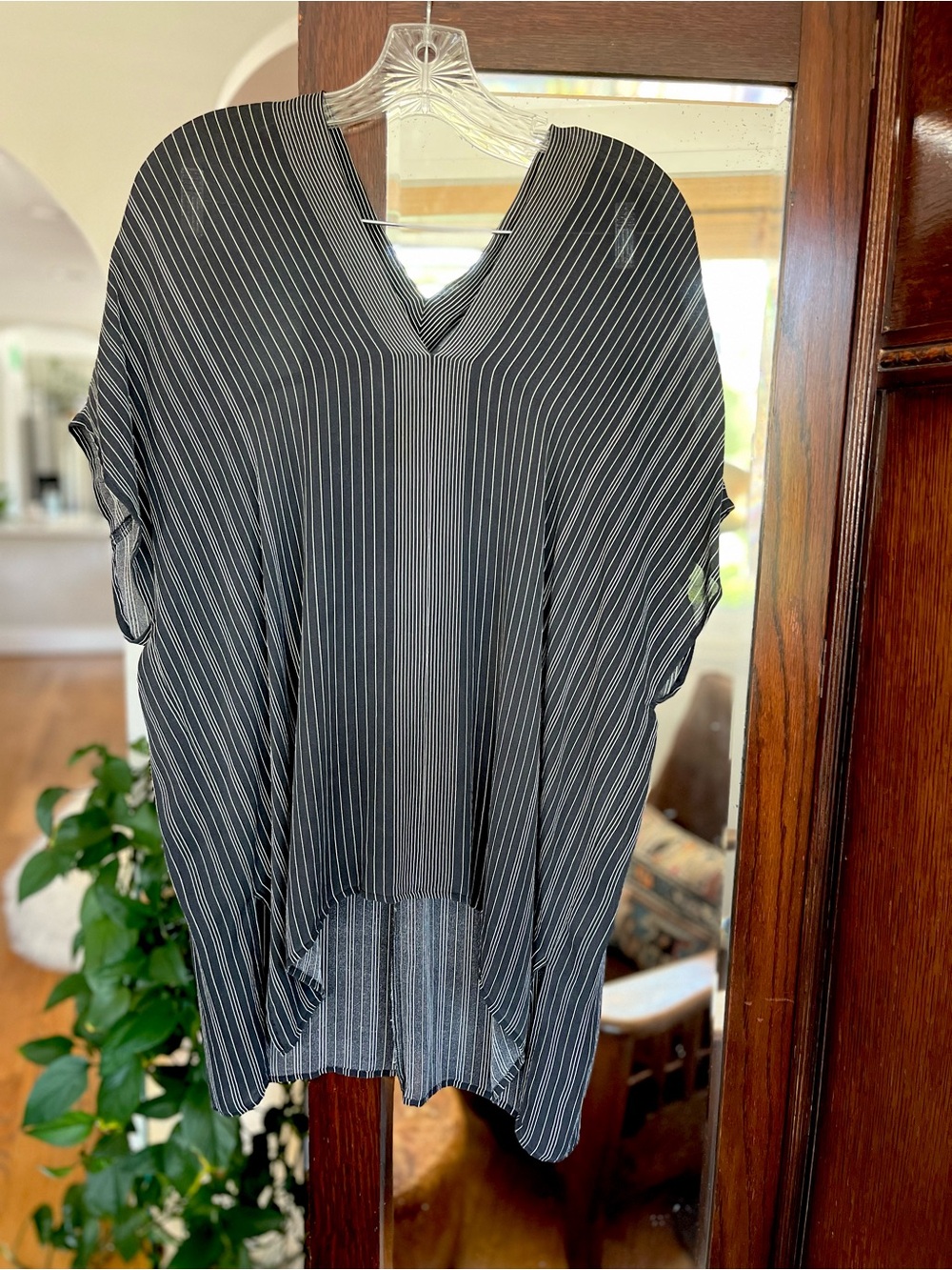 Vince Silk Pinstripe Tunic Blouse for Bergdorf Goodman | Size Medium